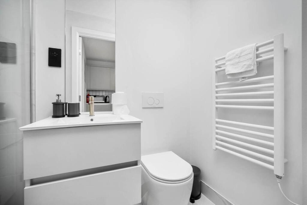 Stylish 2 Bedroom Apartment Close To Everything Birmingham Exterior foto